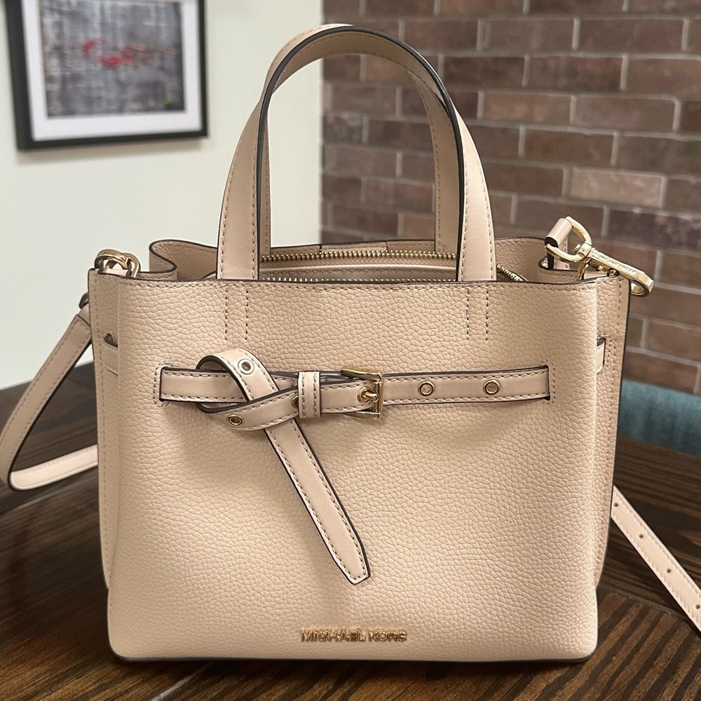 Michael Kors Emilia Small Pebbled Leather Satchel/Cross Body